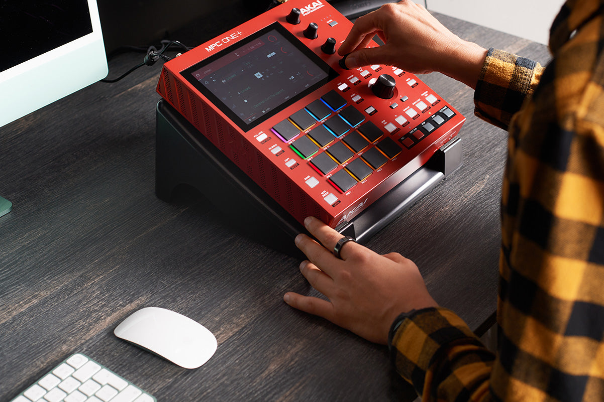 Stand for MPC ONE, 25° Tilt Reduces Neck and Back Pain During Your Beat Production