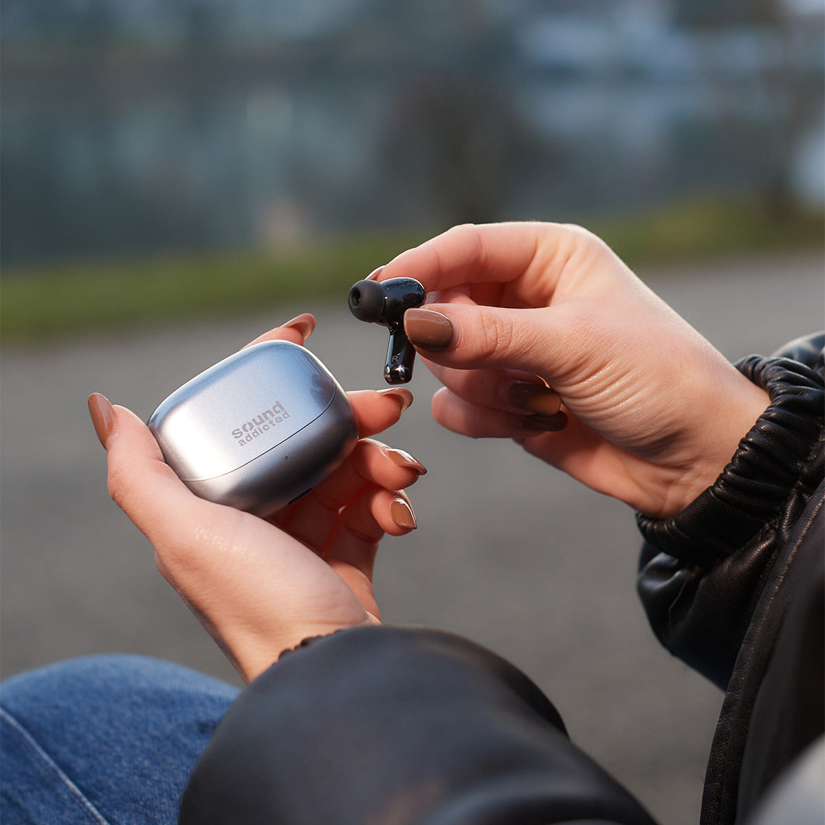 ZEN6 Hybrid Noise Canceling Wireless Earbuds | Sound Addicted